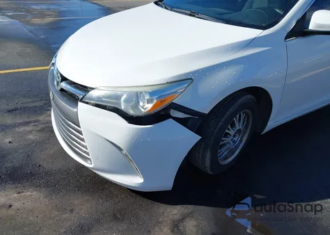 2015 Toyota Camry Le из США, поврежденный, VIN 4T1BF1FK2FU881402